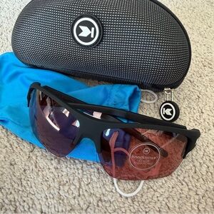 NWT Knockaround Fairway Flight Paths Golf Sunglasses